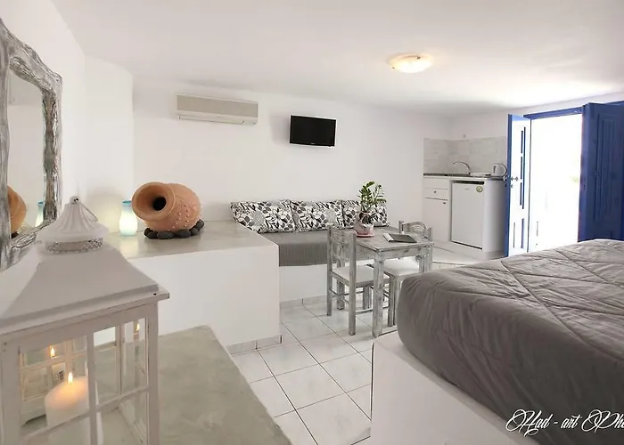 Pensionat Happening Imerovigli (Santorini)