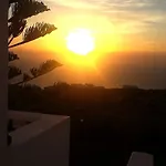 Happening Imerovigli (Santorini)