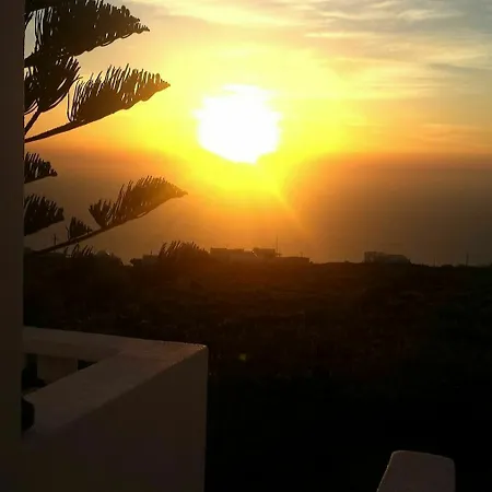Pensión Happening Imerovigli (Santorini)