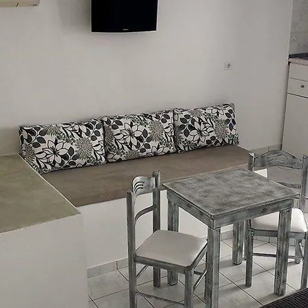 Happening Guest house