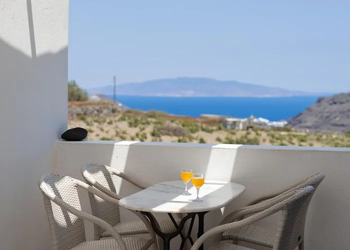 Happening 4* Imerovigli (Santorini)