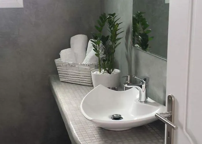 Guest house Happening 4*