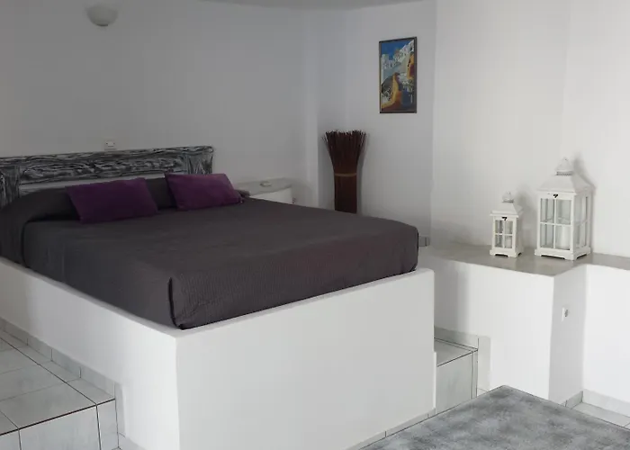 Happening 4* Imerovigli (Santorini)