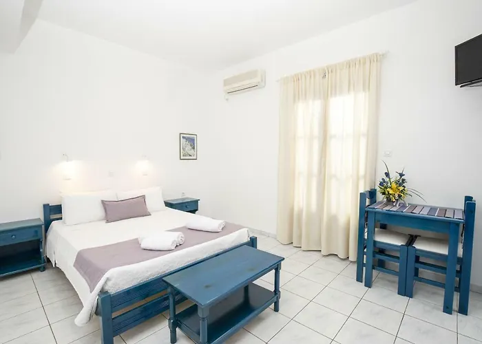 Guest house Happening 4*