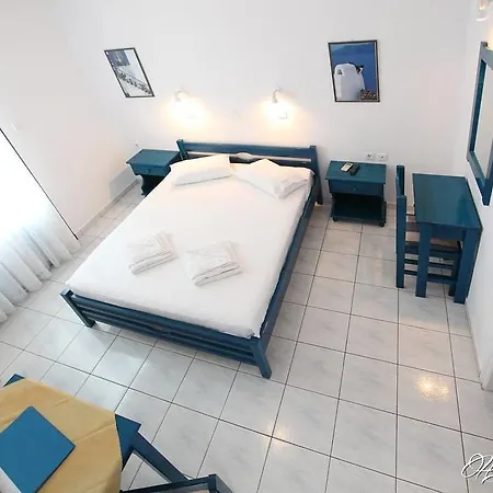 Guest house Happening Imerovigli (Santorini)