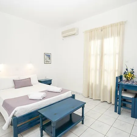 招待所 哈本宁别墅酒店 4*